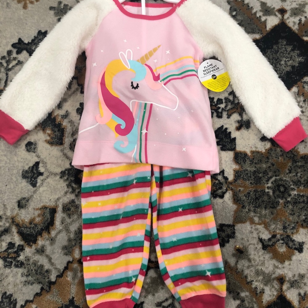 2 piece pajama set!